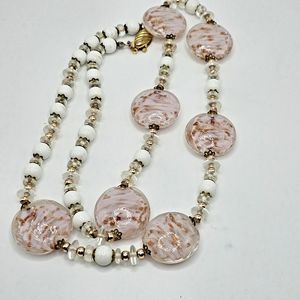 VTG VENETIAN MURANO COIN PINK ROSE GOLD SWIRL & WHITE ART GLASS BEAD NECKLACE